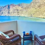 Apartament Beachfront Gem With And Sea At Your Doorstep Santiago del Teide